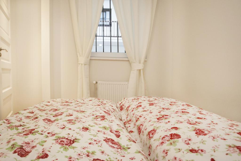 Ilona 2 Bedrooms Apartment In The Center Budapesta Exterior foto